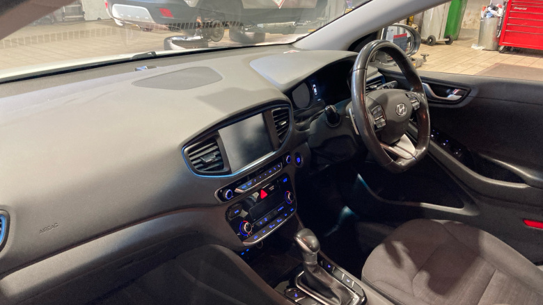 Hyundai IONIQ 1.6 GDi Hybrid Premium 5dr DCT Hybrid Hatchback